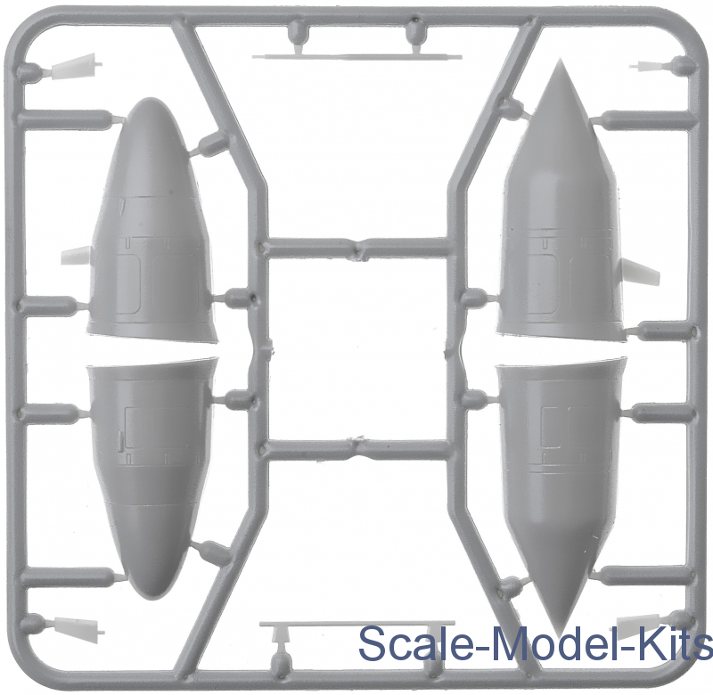 Canberra T. MK11AMP plastic scale model kit in 172 scale (amp 72004